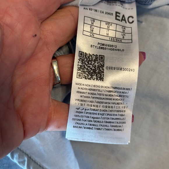 Guess women’s tie dye  blue button down shirt pocket collared sleeveless Med - Picture 7 of 11